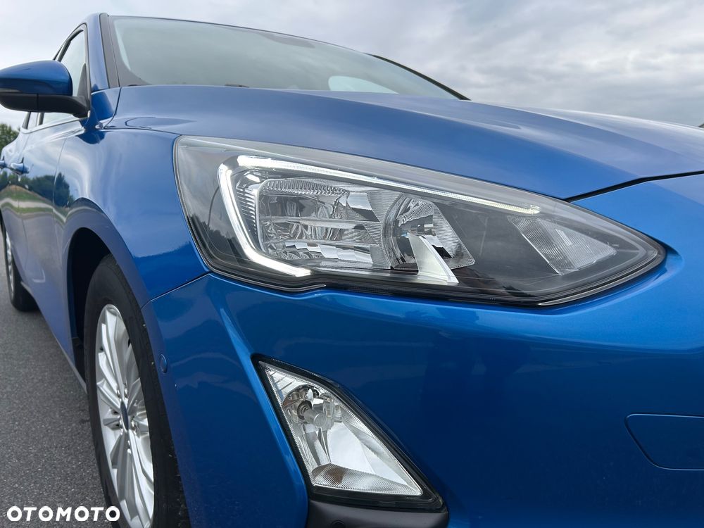 Ford Focus 1.0 EcoBoost mHEV Titanium - 10
