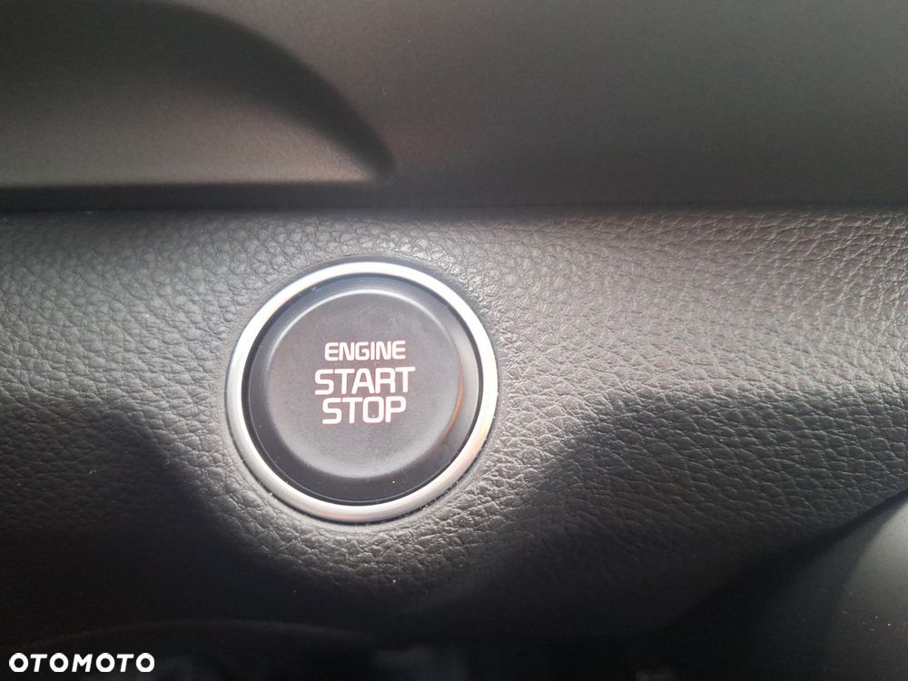 Kia Stonic 1.0 T-GDI L Business Line DCT - 23