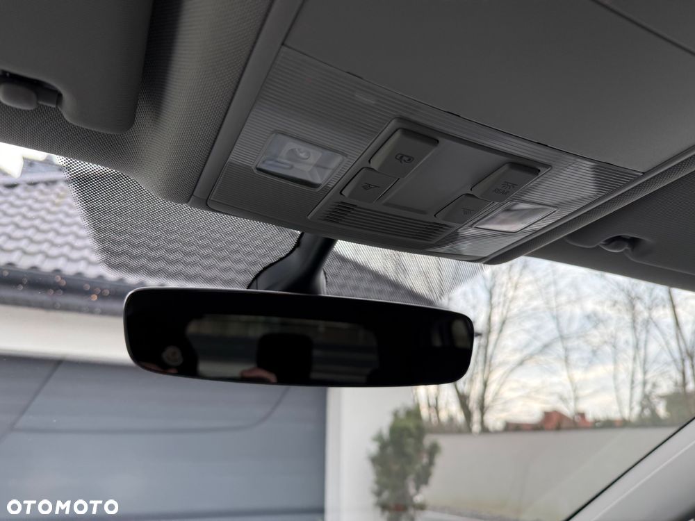 Volkswagen Touran 1.5 TSI ACT OPF DSG Highline - 25