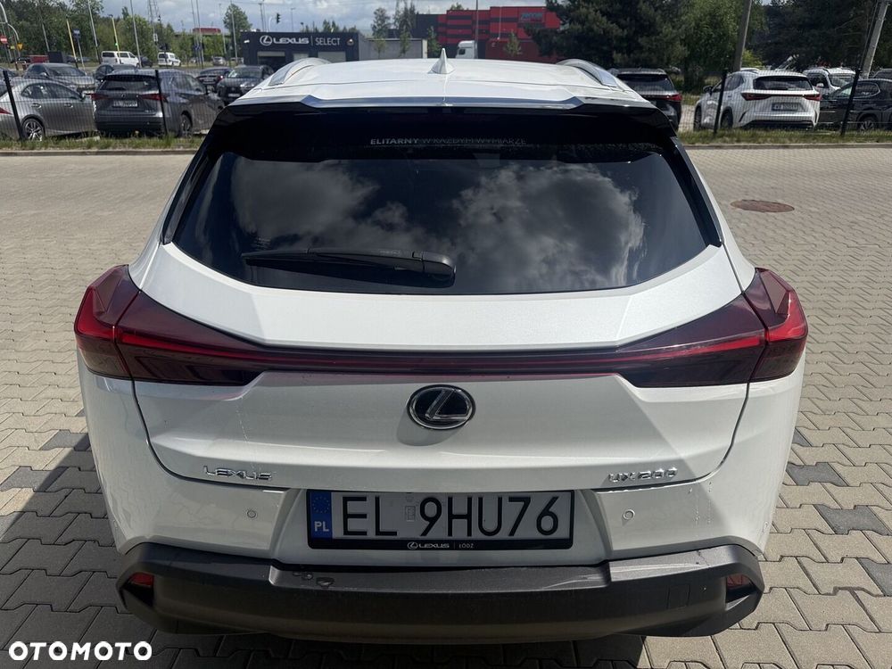 Lexus UX - 6