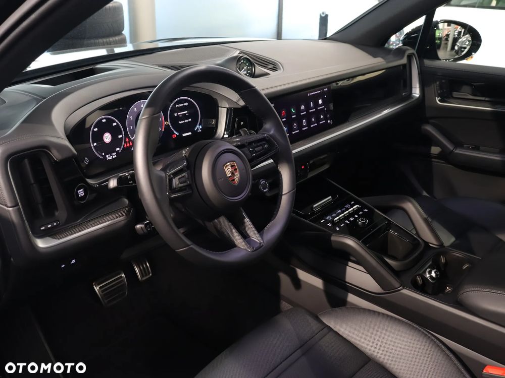 Porsche Cayenne - 15