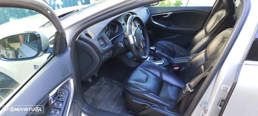 Volvo V40 2.0 D3 Volvo Ocean Race - 3