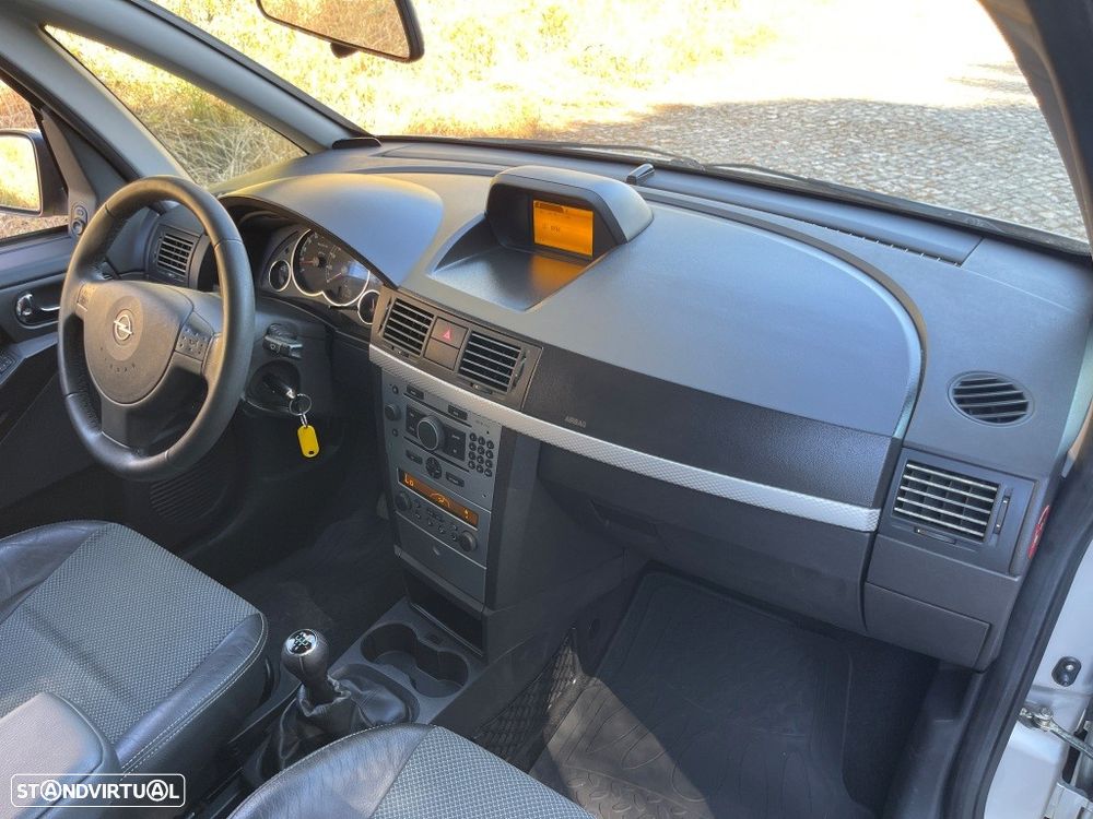Opel Meriva 1.3 CDTI Cosmo - 34