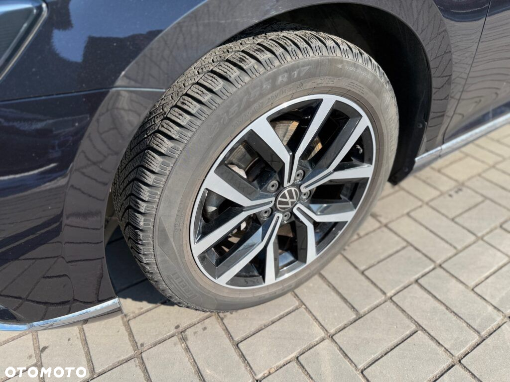Volkswagen Passat 1.5 TSI EVO Elegance - 9