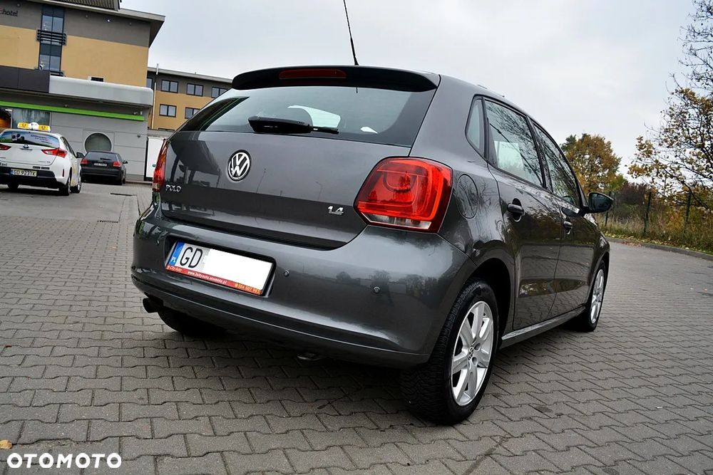 Volkswagen Polo 1.4 DSG Comfortline - 3
