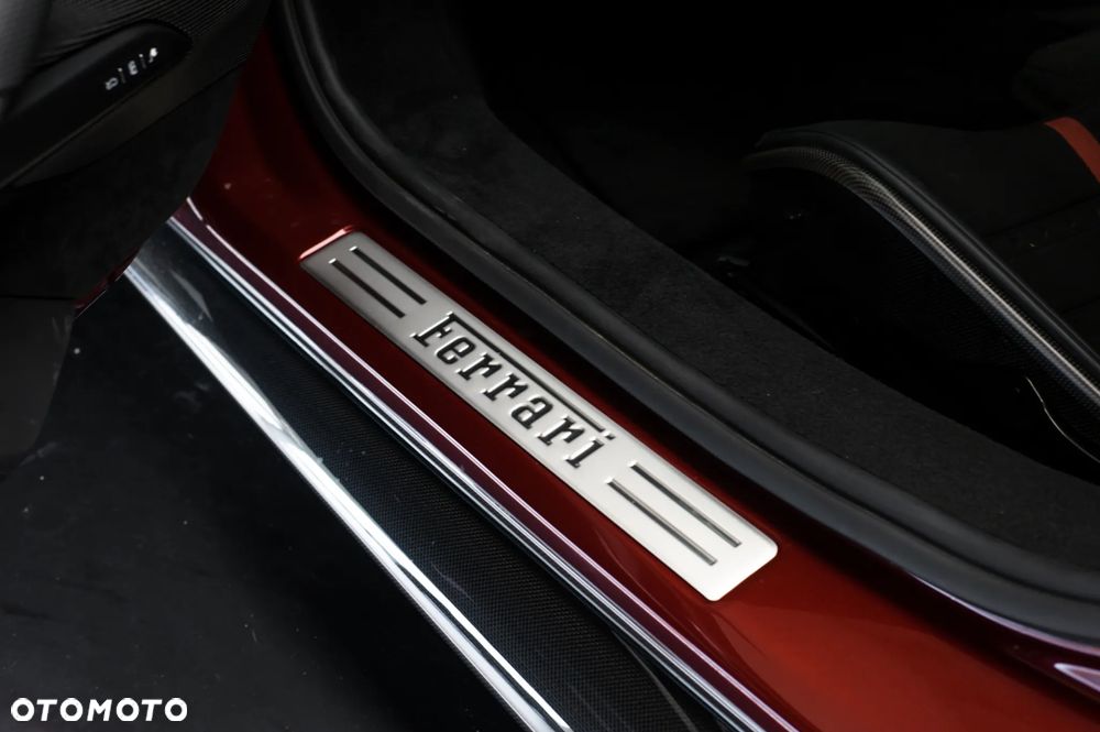 Ferrari 296 GTB - 17