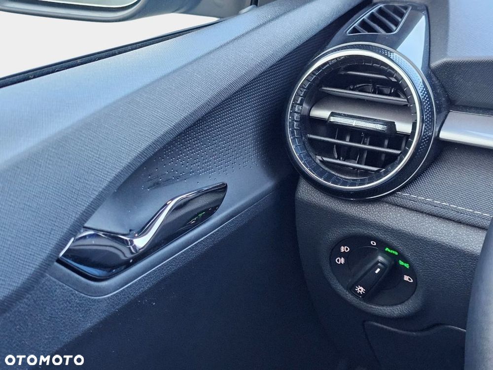 Skoda Fabia 1.0 TSI Style DSG - 13