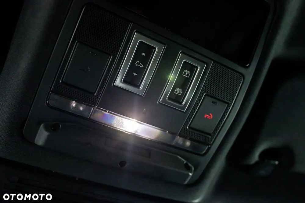 Jaguar F-Pace P250 AWD R-Dynamic Black - 10