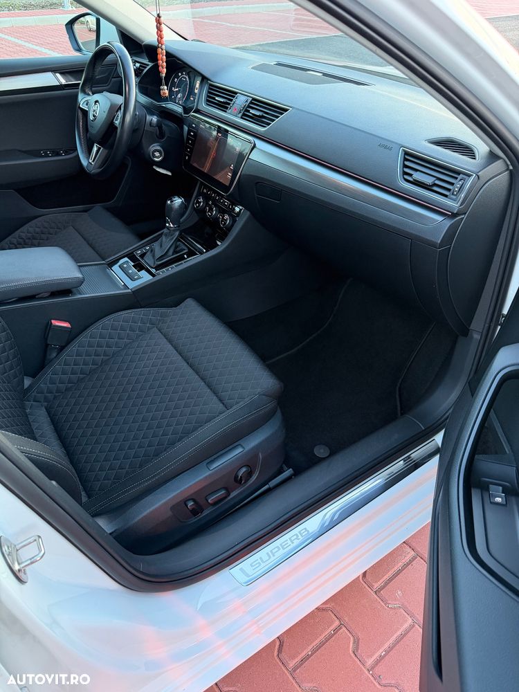Skoda Superb 2.0 TSI DSG Style - 16