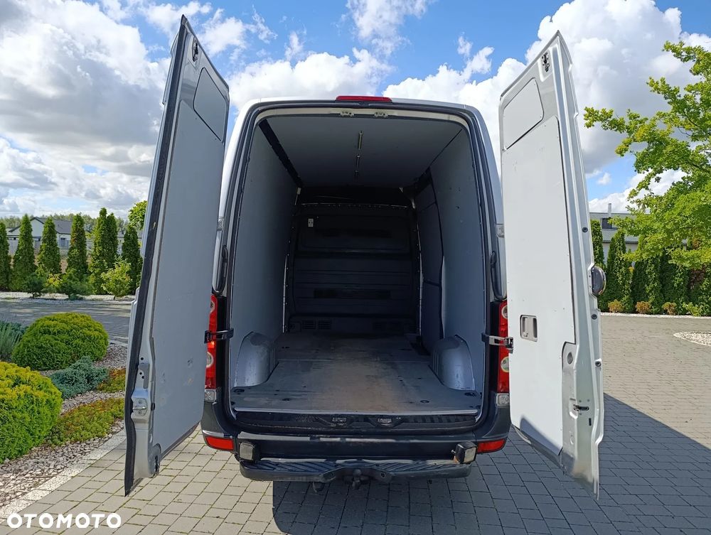 Volkswagen Crafter - 25