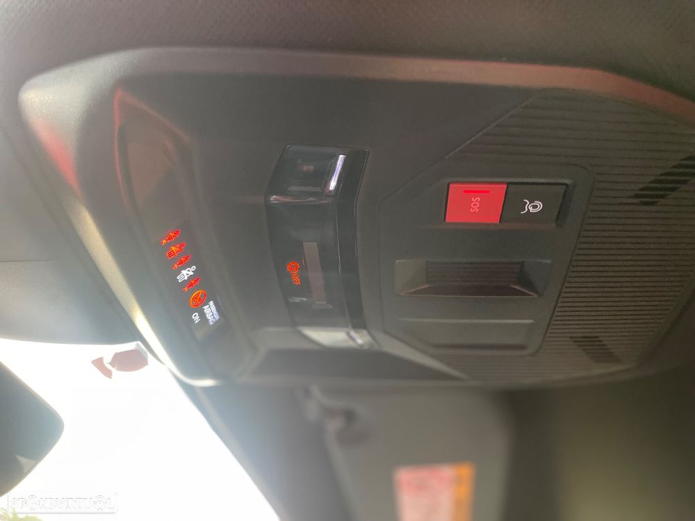 Peugeot 308 1.5 BlueHDi GT EAT8 - 12