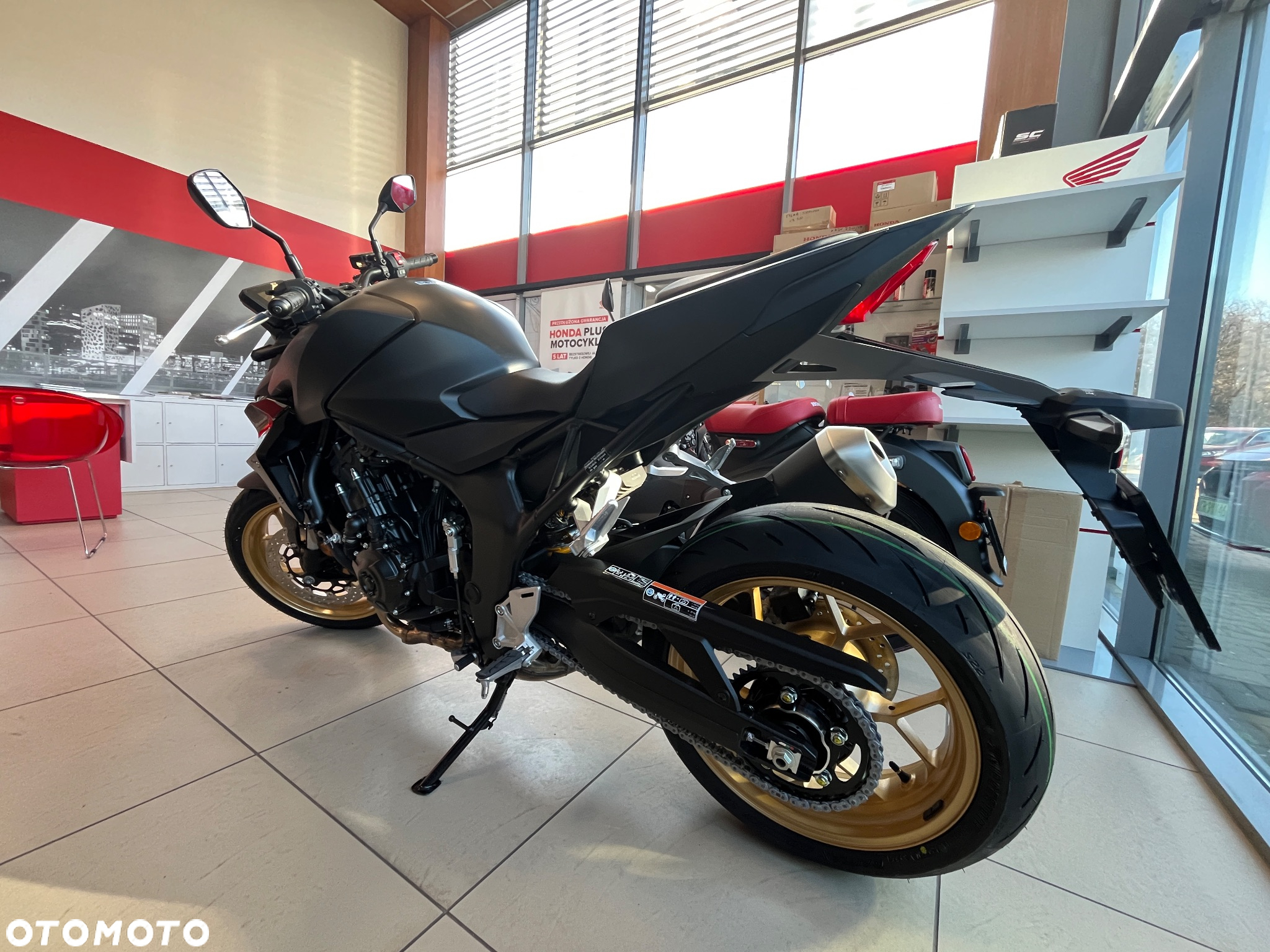 Honda Hornet - 16