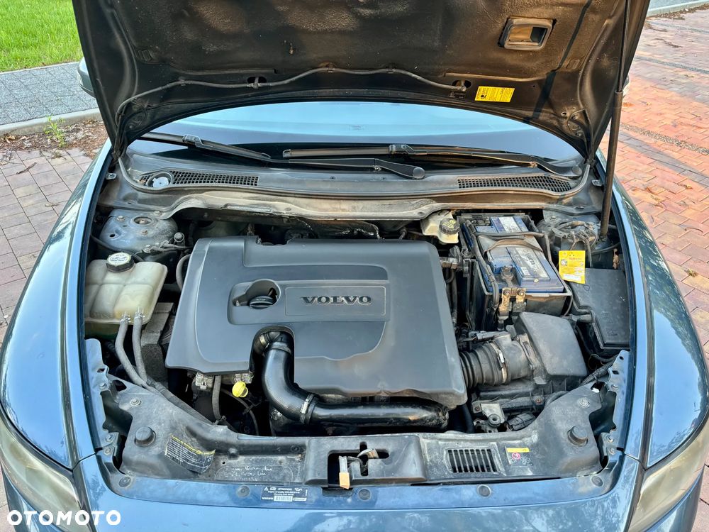 Volvo V50 1.6D Momentum - 11