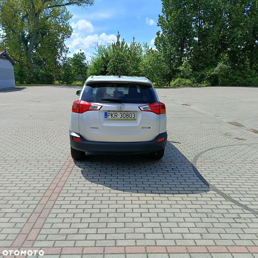 Toyota RAV4 - 9