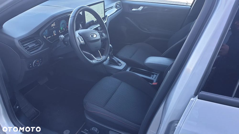 Ford Focus 1.0 EcoBoost mHEV ST-Line X - 19