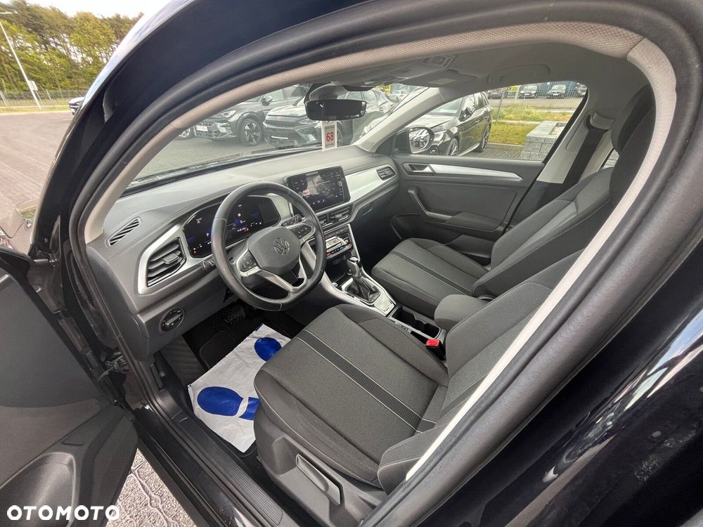 Volkswagen T-Roc - 12
