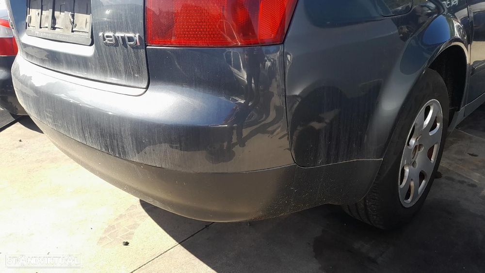 Pára-choques trás AUDI A4 (8E2, B6) - 3
