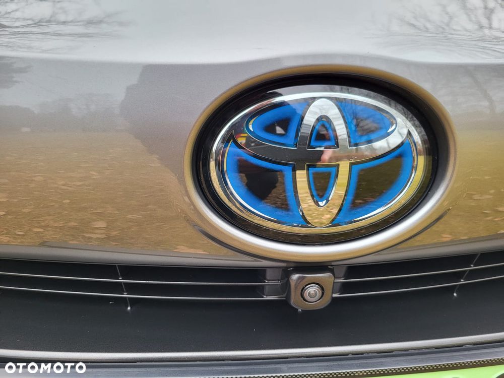 Toyota Mirai Advanced - 9