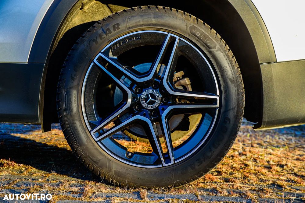 Mercedes-Benz GLB 180 7G-DCT - 9