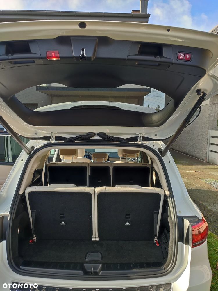 Mercedes-Benz GLB 250 4-Matic 8G-DCT - 13