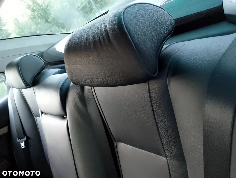 BMW Seria 7 - 30