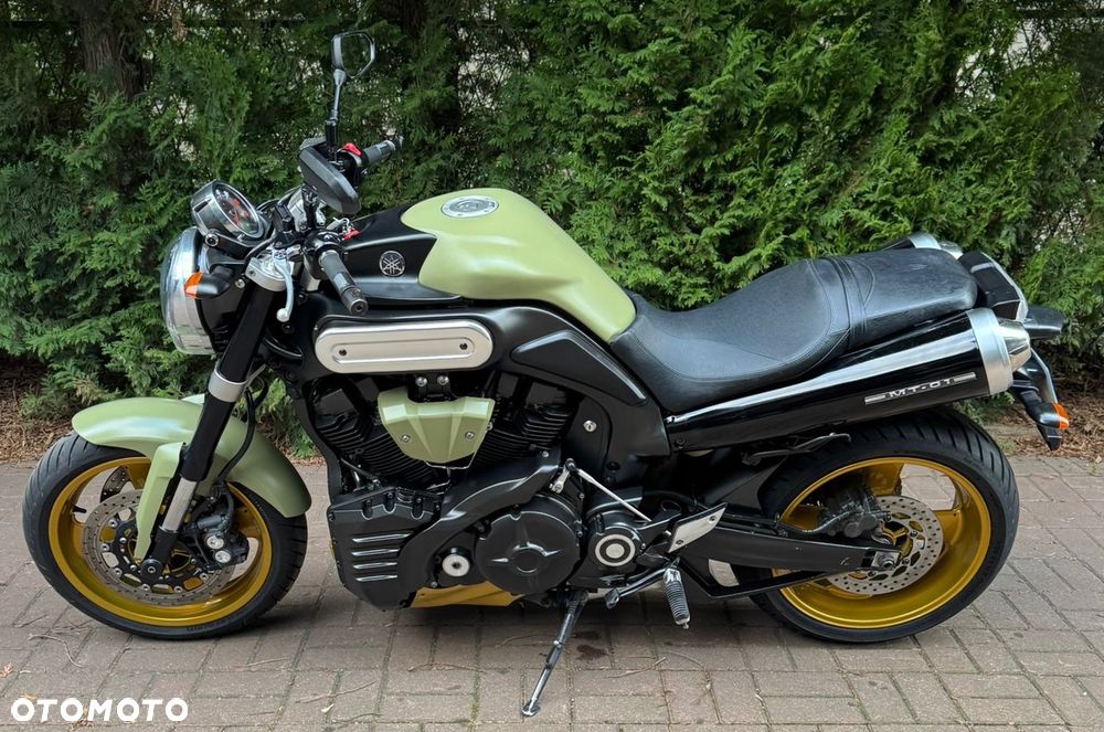 Yamaha MT - 11