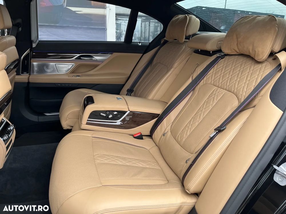 BMW Seria 7 745Le xDrive AT PHEV - 4