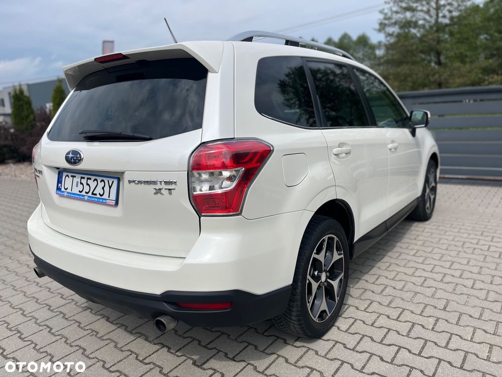Subaru Forester 2.0XT Platinum Lineartronic EU6 - 18