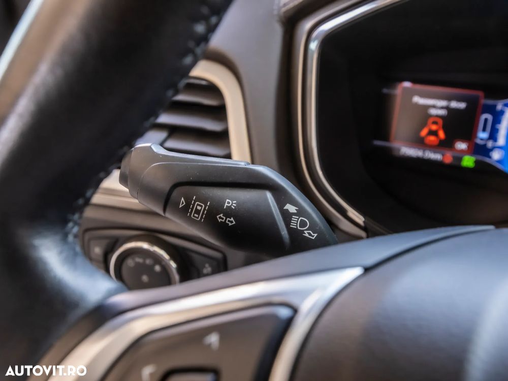 Ford Mondeo Vignale 2.0 Hybrid - 30