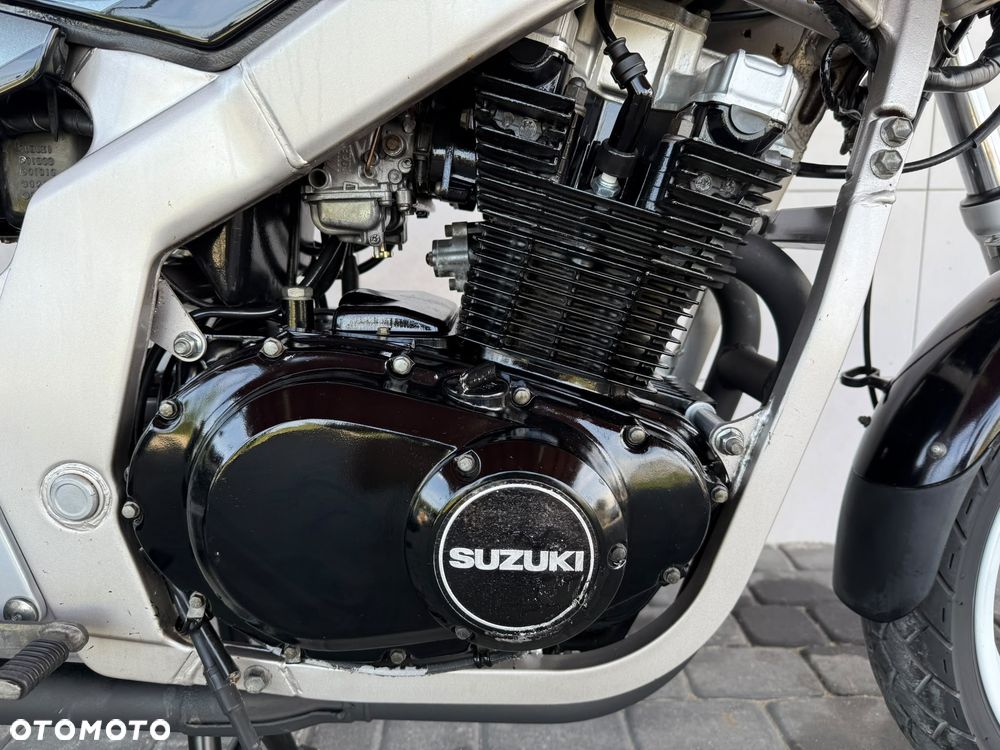 Suzuki GS - 21