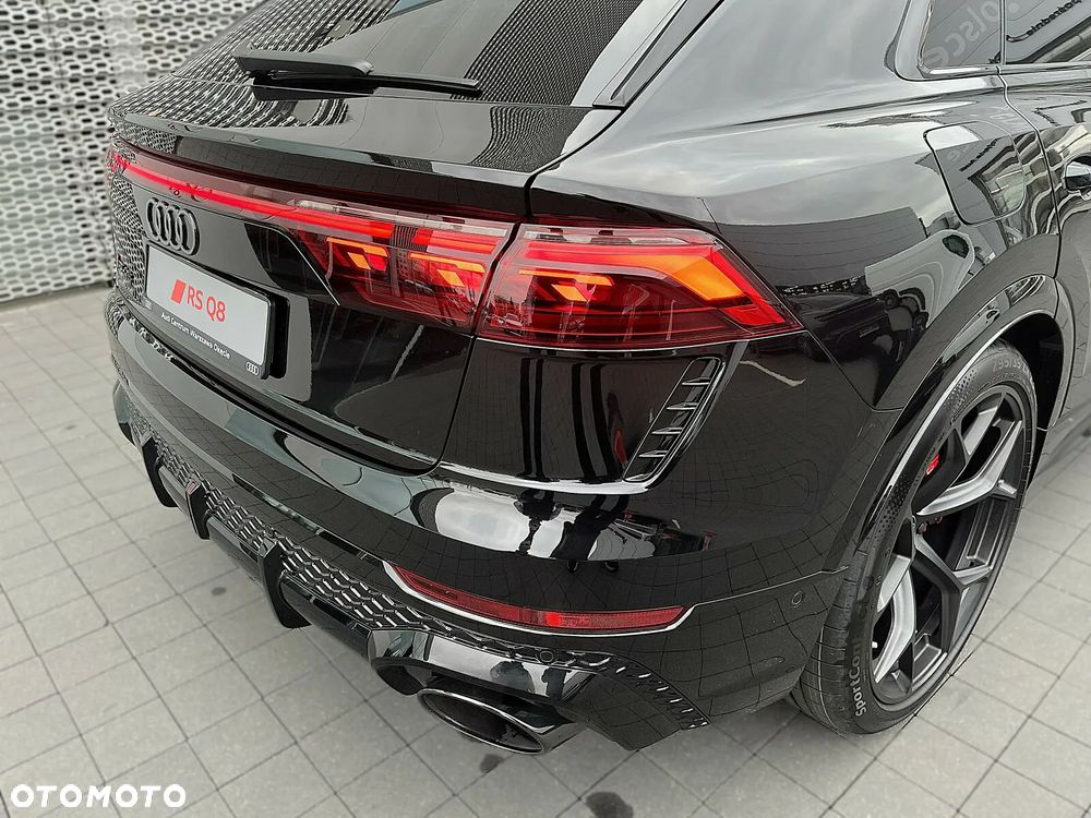 Audi RS Q8 - 15