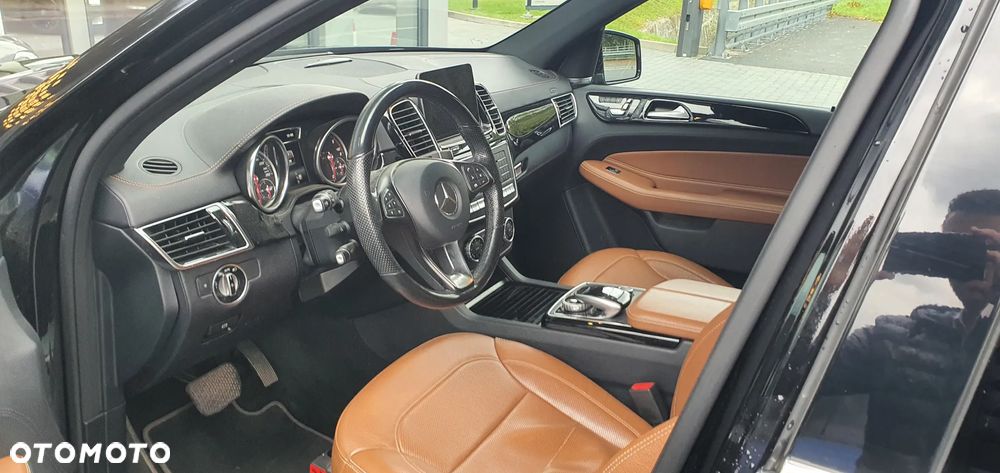 Mercedes-Benz GLE 350 d 4-Matic - 6
