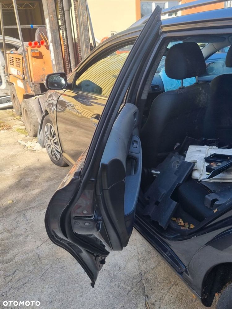 TOYOTA AVENSIS T25 06-09 LIFT KOMBI 1G3 DRZWI LEWY TYŁ LT WERSJA EU 5D * - 6