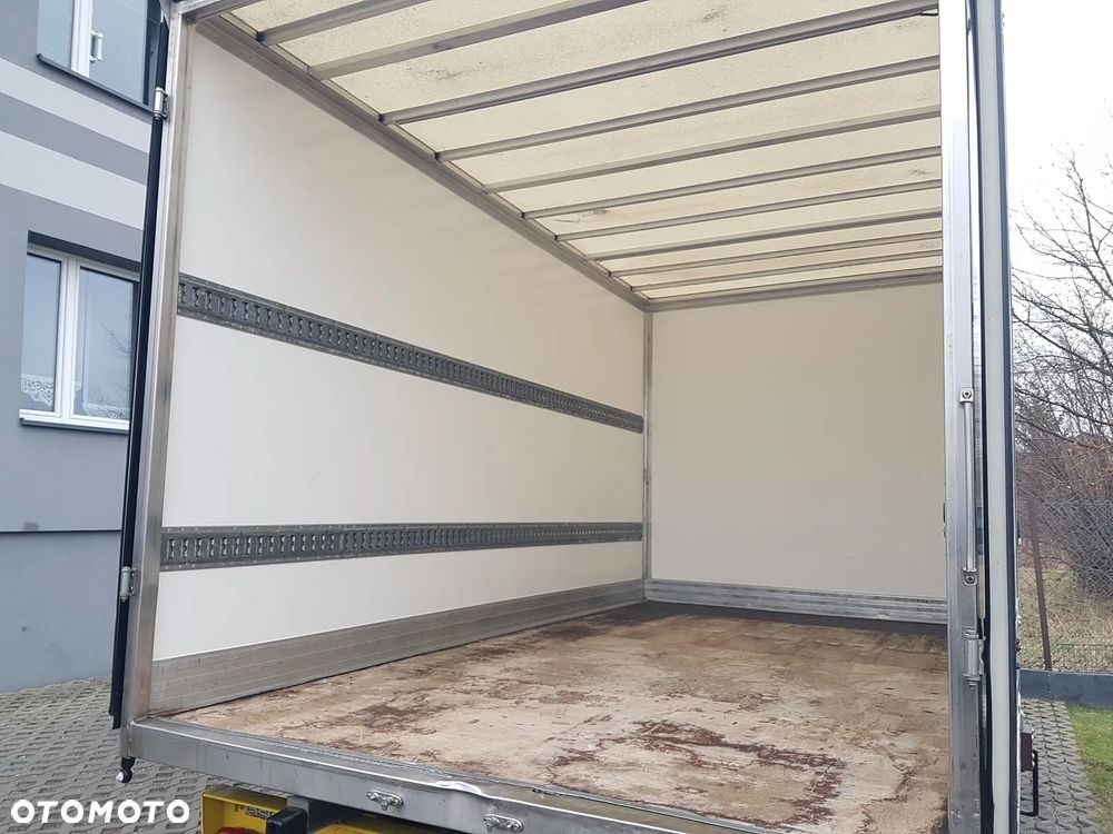 Renault MASTER KONTENER 8EP 4,21x2,23x2,22 KLIMA MANUAL KRAJOWY 6-BIEGÓW - 23