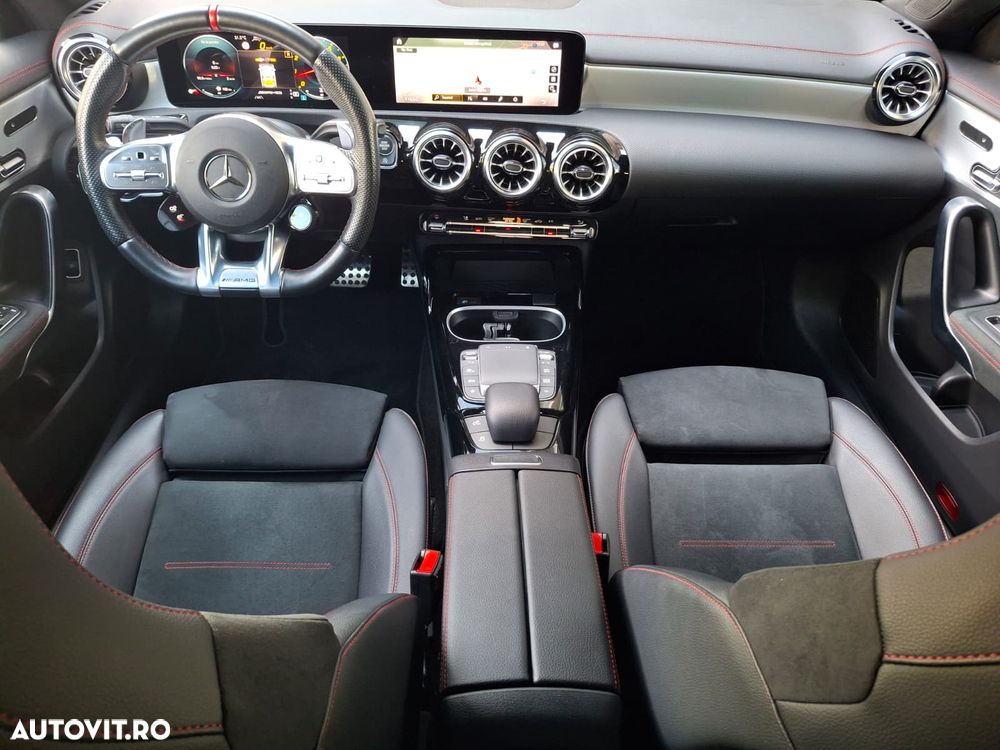 Mercedes-Benz CLA 35 AMG 4MATIC AMG Speedshift 8G-DCT AMG Line Advanced Plus - 17