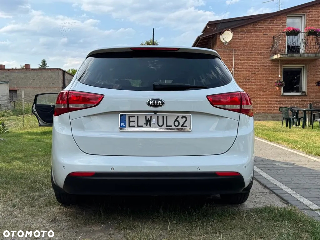 Kia Ceed - 6
