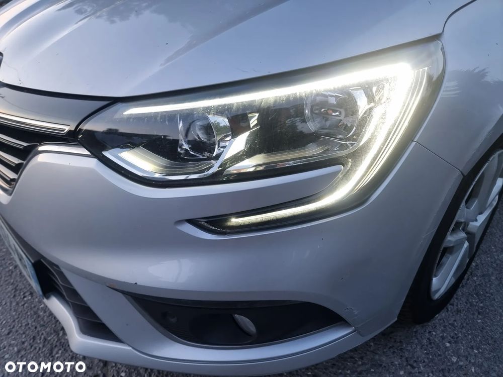 Renault Megane BLUE dCi 115 LIMITED - 24
