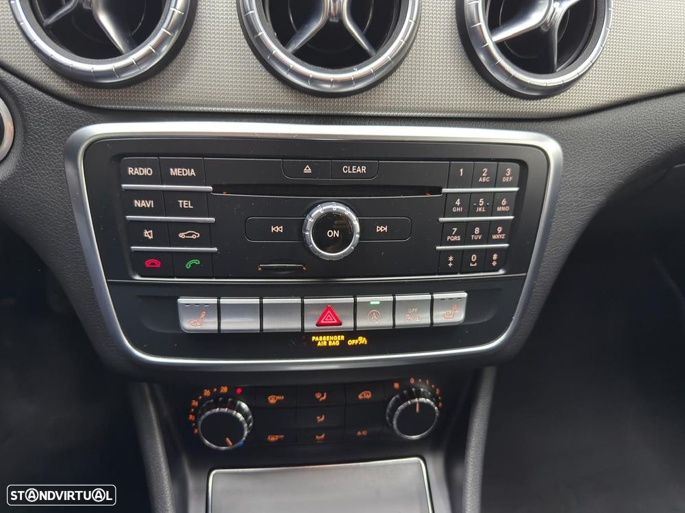 Mercedes-Benz CLA 180 d Shooting Brake Urban - 23