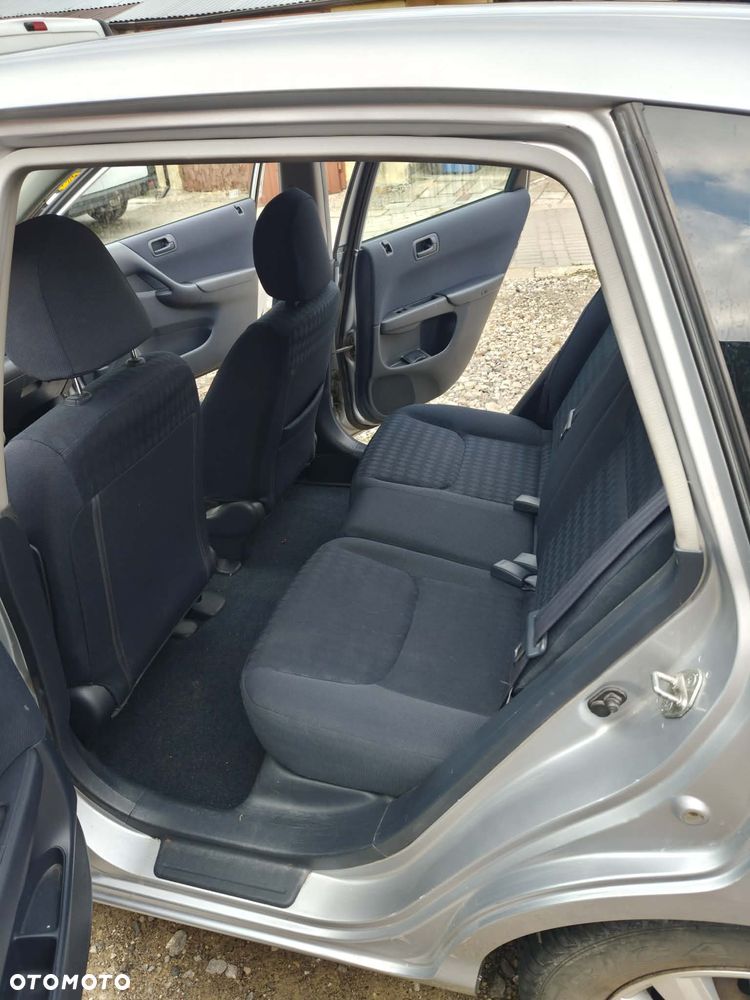 Honda Civic 1.4i S - 4