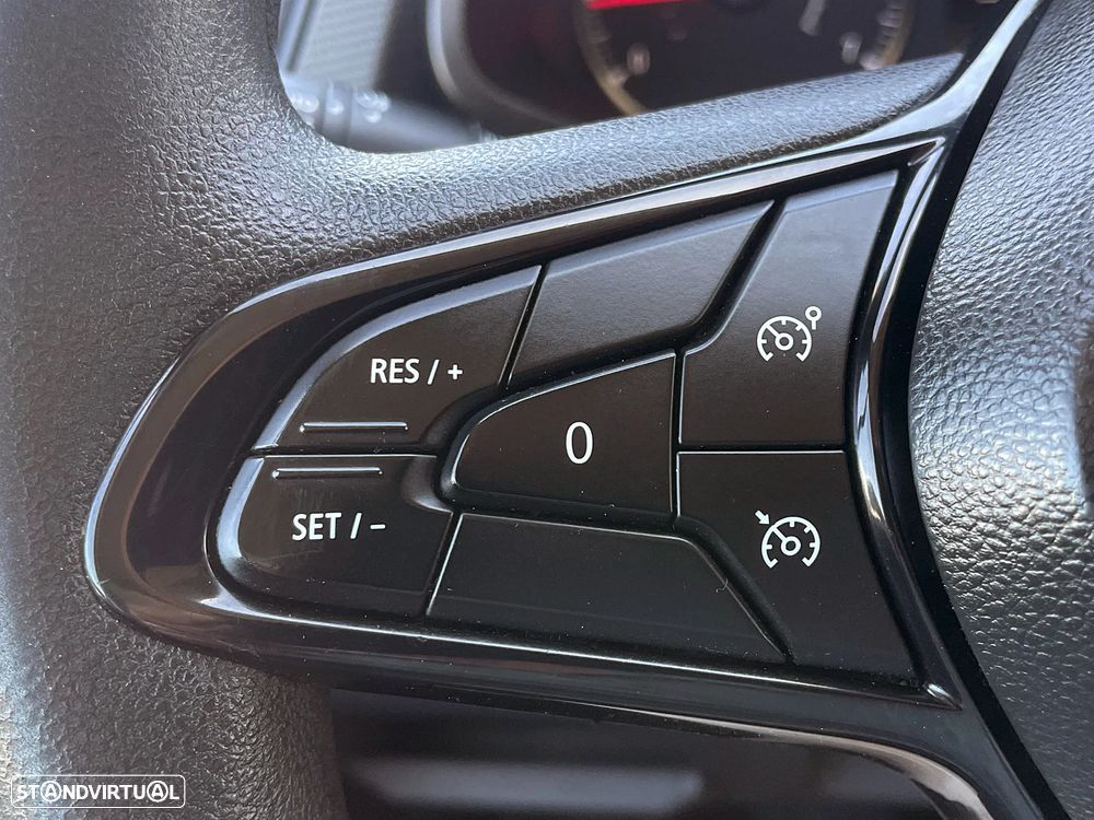 Renault Trafic 2.0 dCi Longa IVA Dedutível - 28