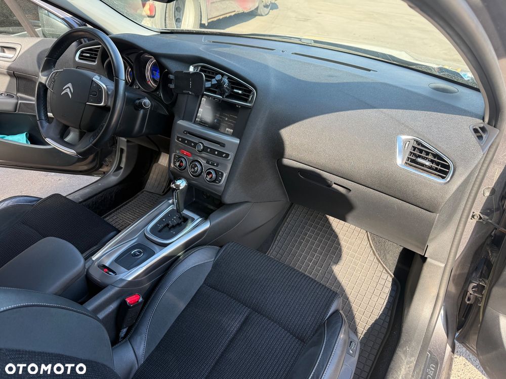 Citroën C4 PureTech 130 Stop & Start EAT6 Shine - 19