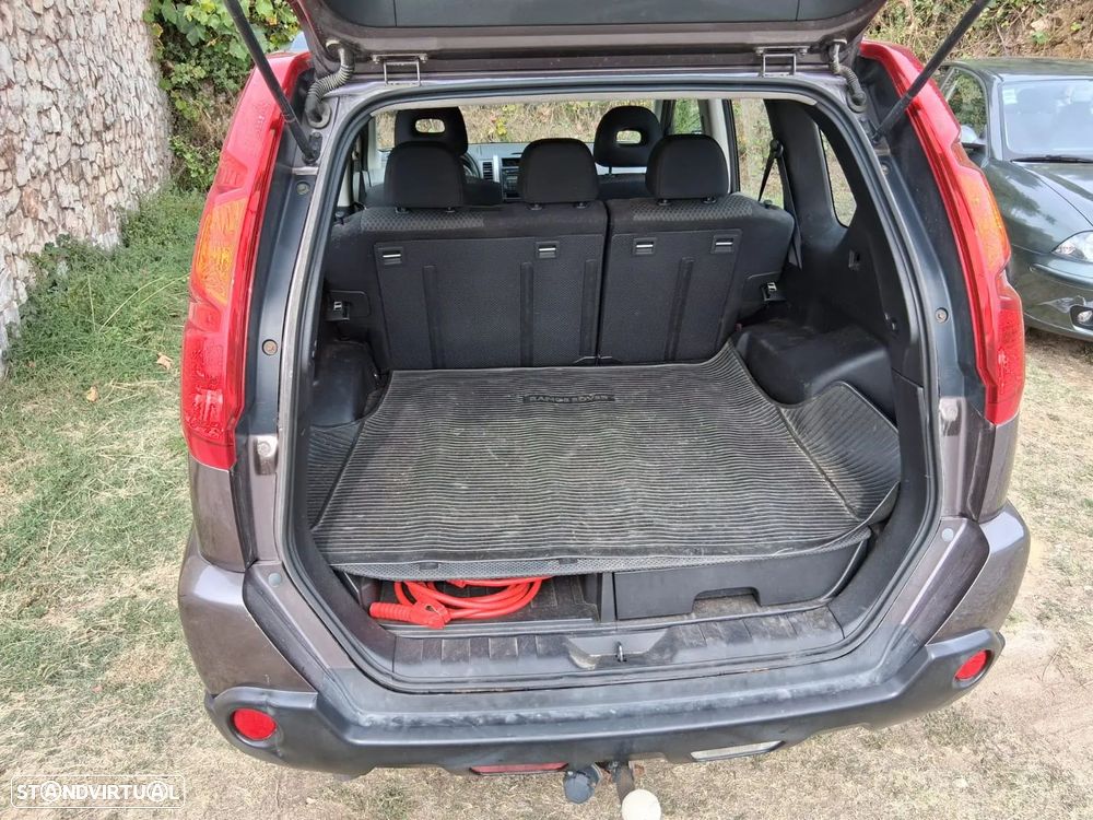 Nissan X-Trail 2.0 DCi 4x4 DPF XE - 2