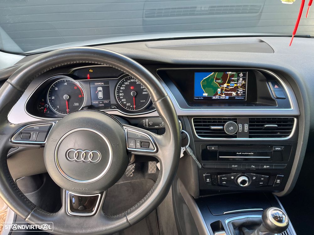 Audi A4 Avant 2.0 TDI Business Line - 8