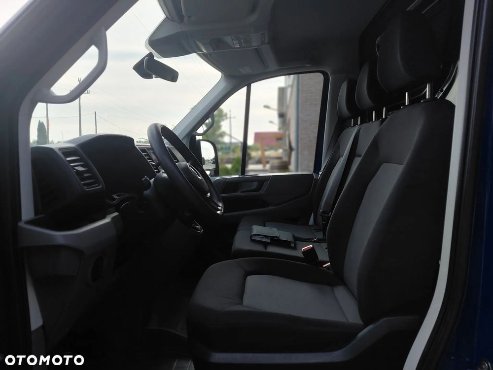 Volkswagen CRAFTER L2H1--2.0 TDI140 - 8