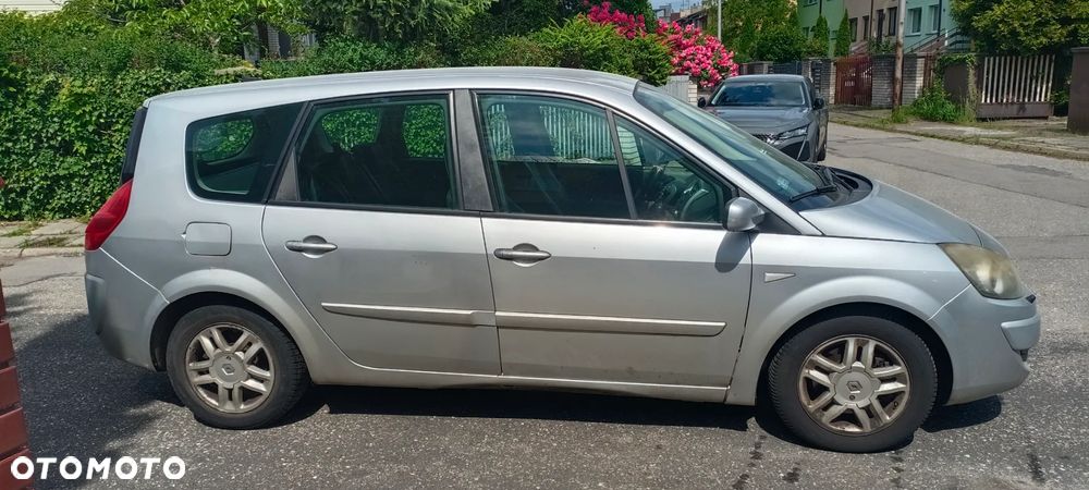 Renault Grand Scenic 1.9 dCi FAP Dynamique - 6