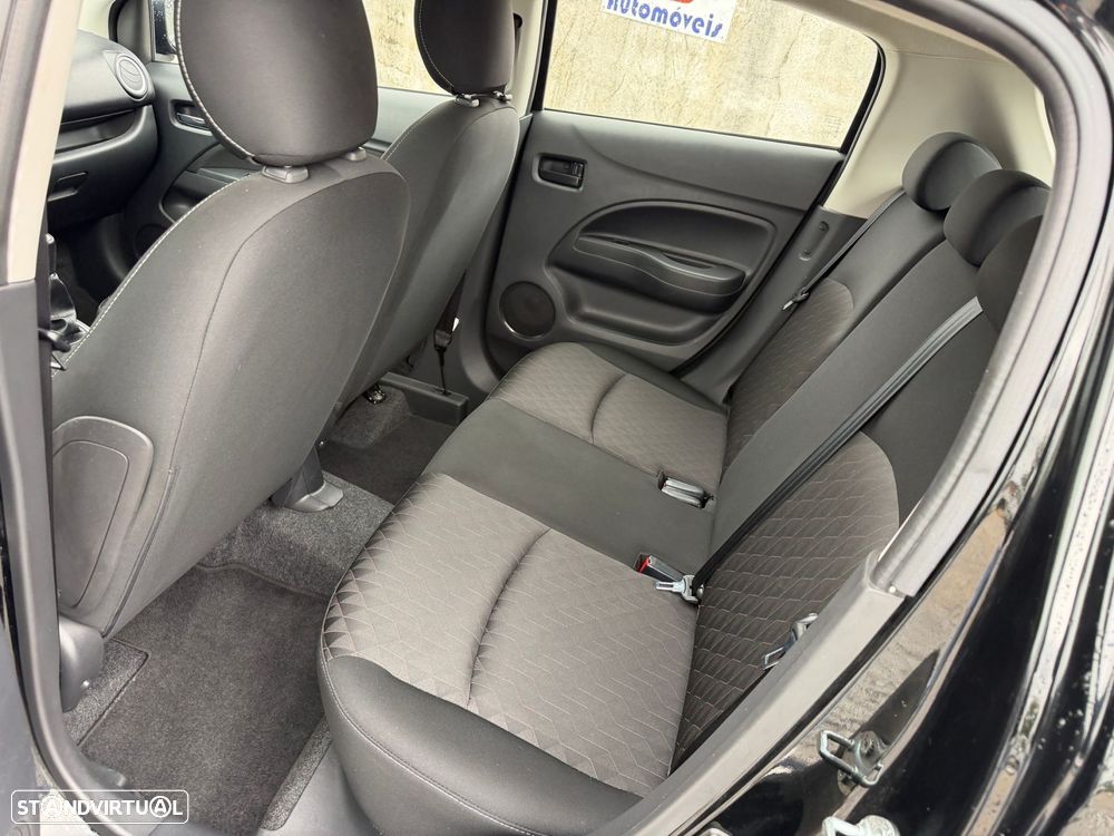 Mitsubishi Space Star 1.2 Intense - 12