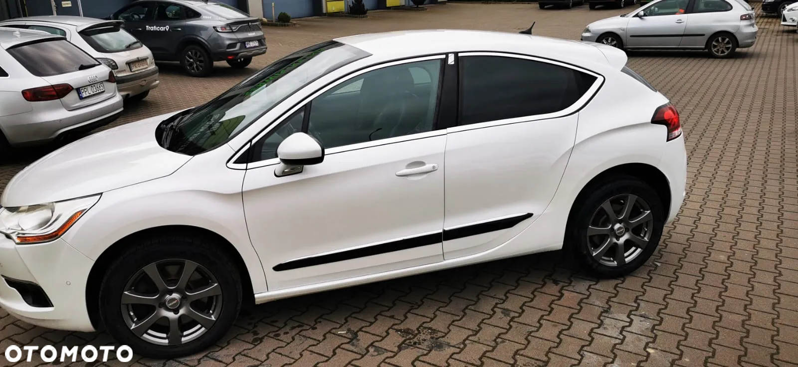 Citroën DS4 2.0 HDi SportChic - 2