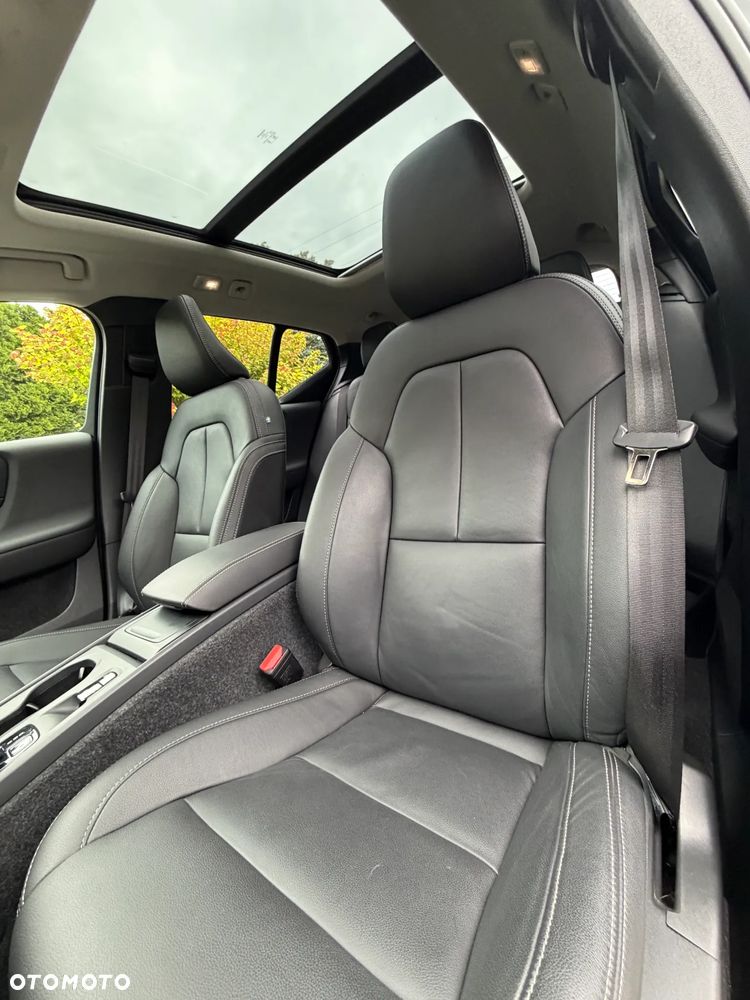 Volvo XC 40 - 11