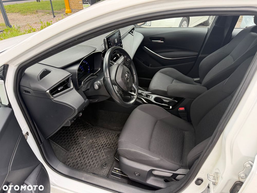 Toyota Corolla 1.8 Hybrid Comfort - 8