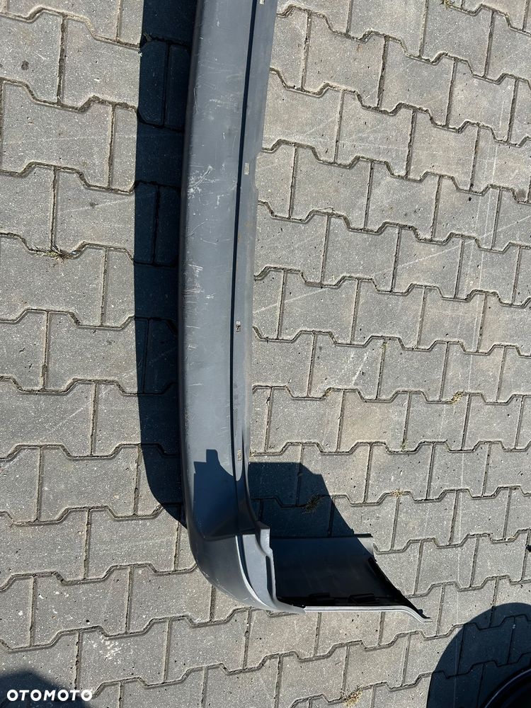 Volkswagen T5 zderzak tył tylny - 3